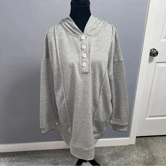 Smash + Tess - Evelyn Pull Over Hoodie - Picture 4 of 10